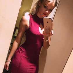 İnce Beliyle Harika Şeyler Sunan Taksim Escort Oya